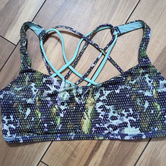 Lululemon Free to Be *Wild Bra [10] - Picture 3 of 9